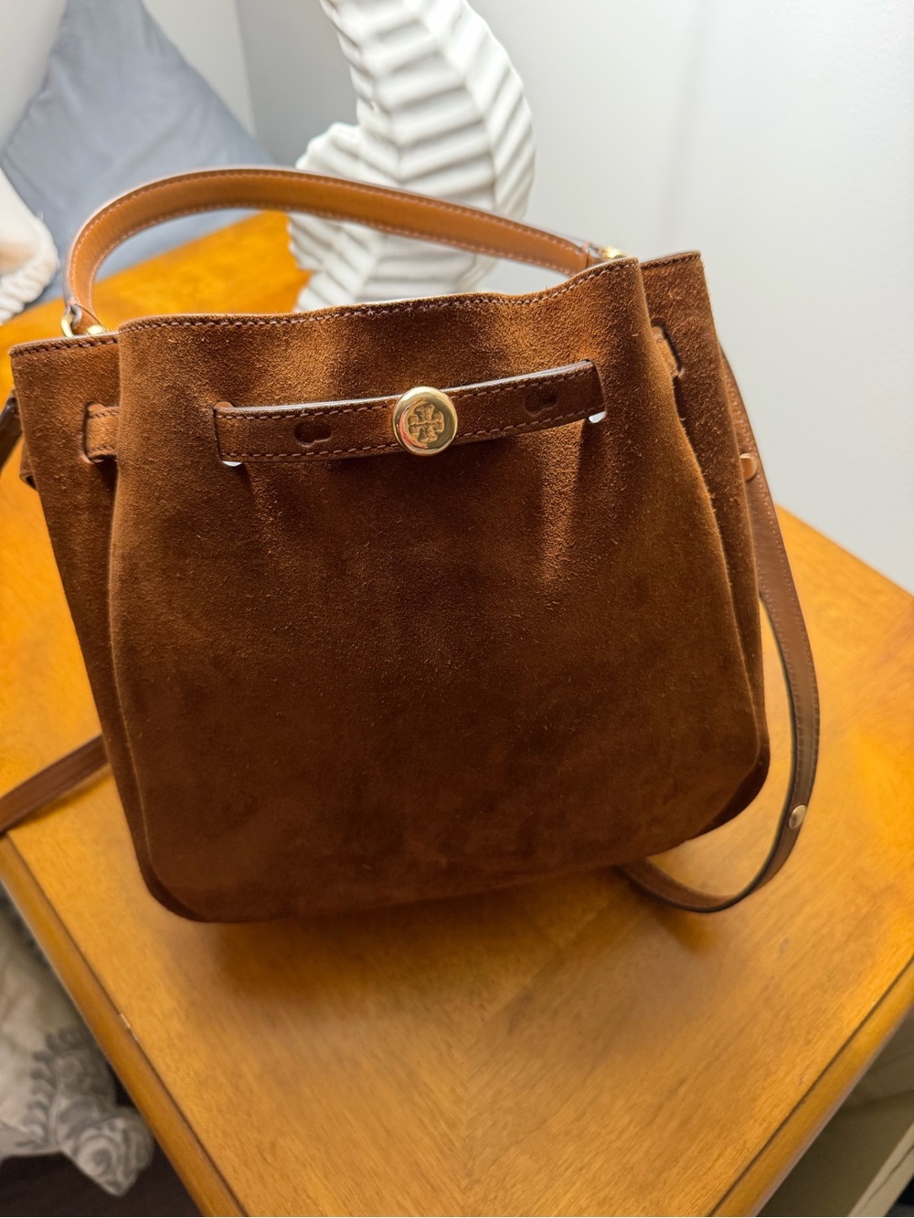 Suede Tory Burch Bucket Handbag in Brown